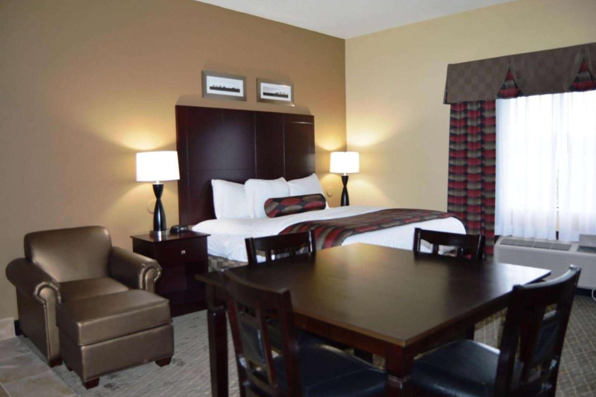 Baymont By Wyndham Ardmore I-35 Exterior photo