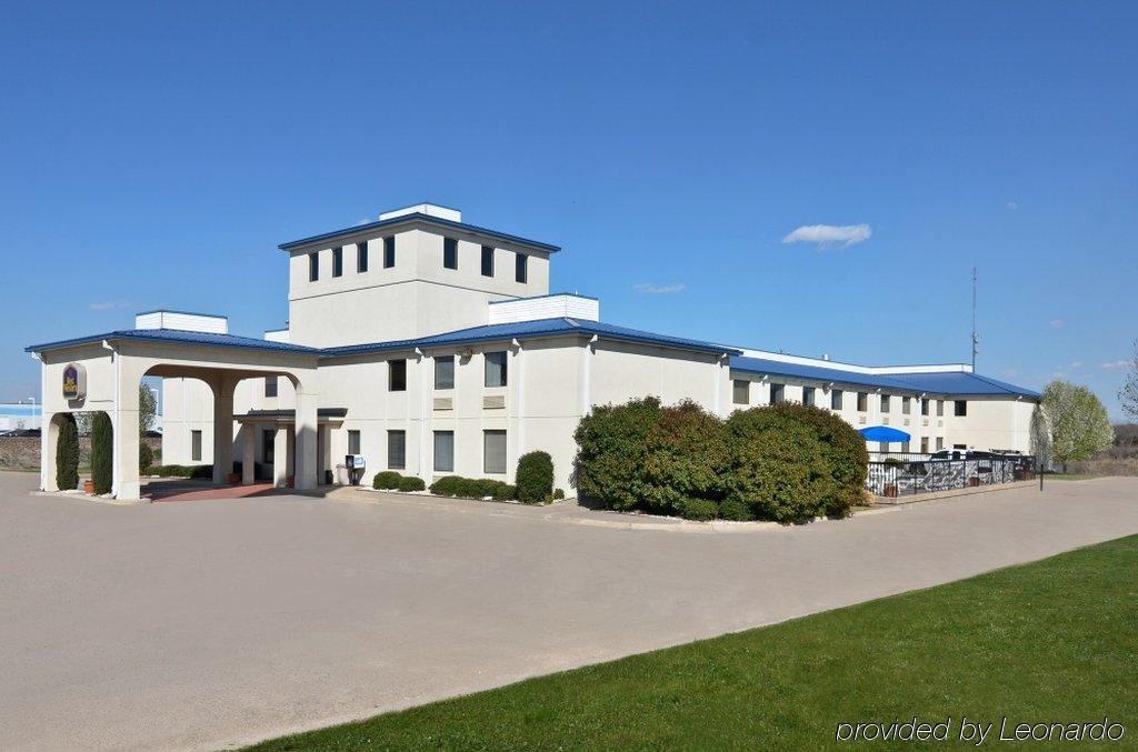 Baymont By Wyndham Ardmore I-35 Exterior photo